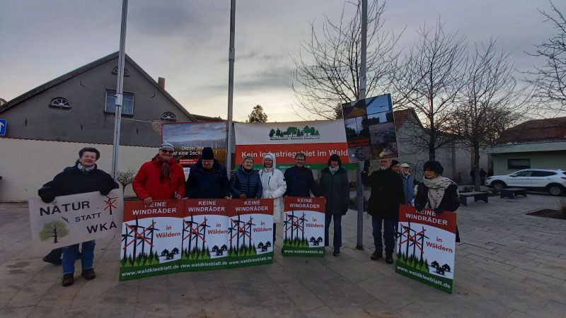Demonstration unseres Vereins gegen den Bau von Windrädern in der Reesdorfer Heide